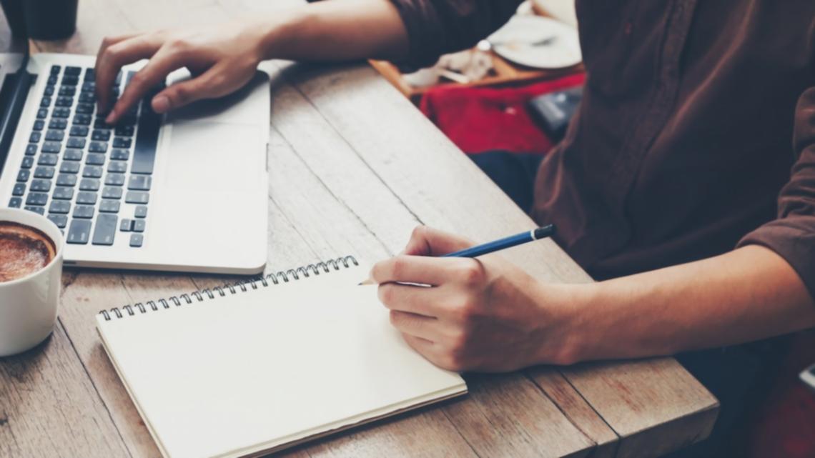 Рабочее пространство с документами финансовой аналитики